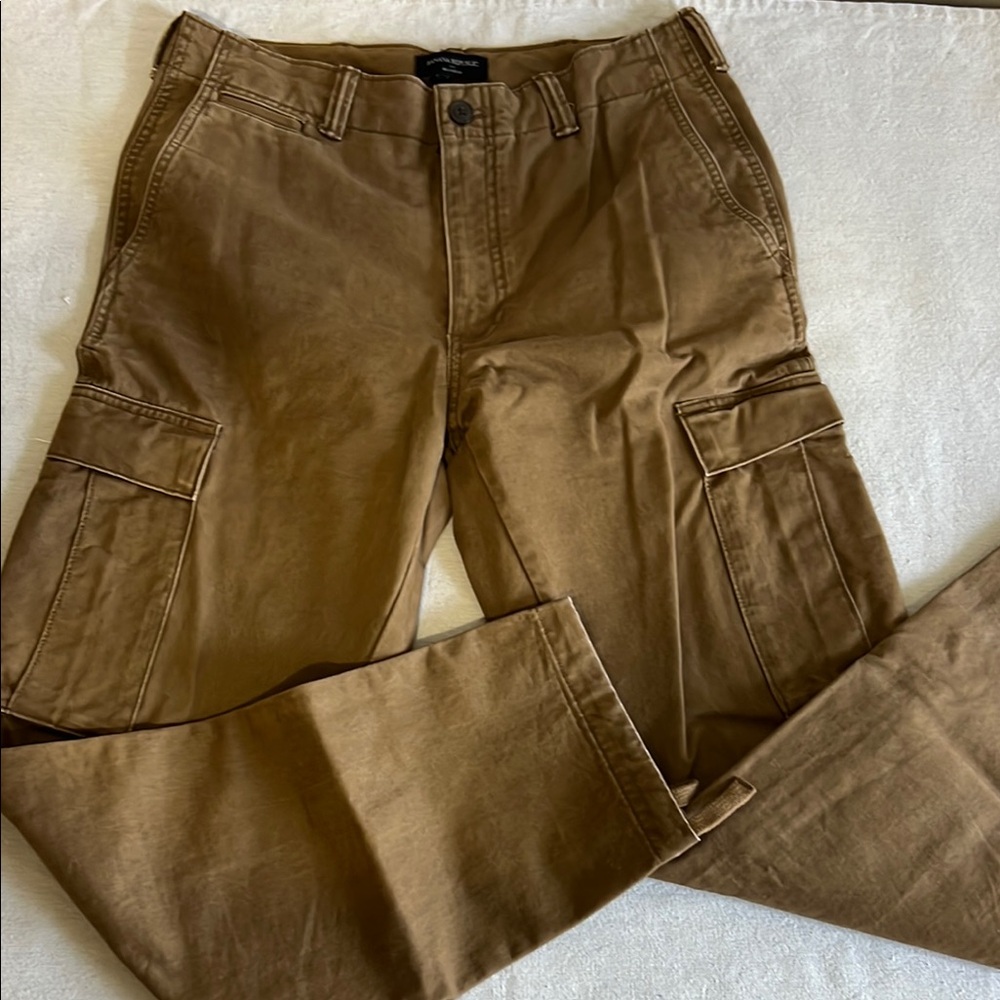 Banana Republic Dark Brown Cargo Pants Relaxed Fit